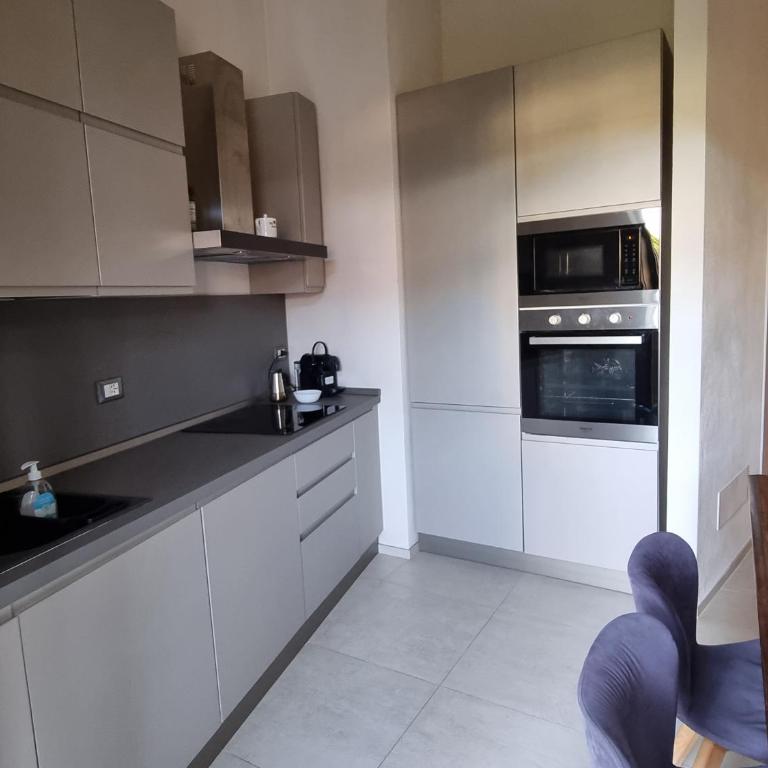 Lovely apartment next to the Pisa tower - Three-Bedroom Apartment - 2
