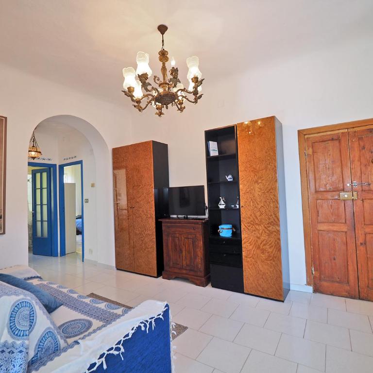 Casa Azzurra - Appartamento con 2 Camere da Letto - 10
