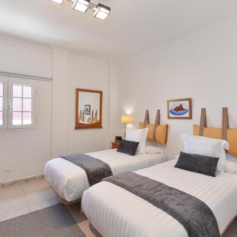 Ca'Sita Salobre Pueblo by VillaGranCanaria - Seven-Bedroom House - 26