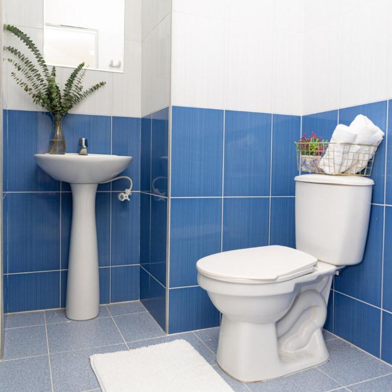 Hotel Alcazar - Budget Double Room - 5