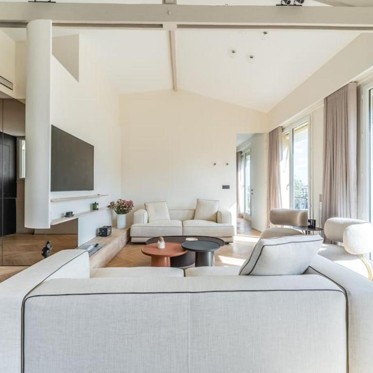 Luxueux Appartement Haussmannien avec Vue sur Paris - Appartement 2 Chambres avec Balcon et Terrasse - 8