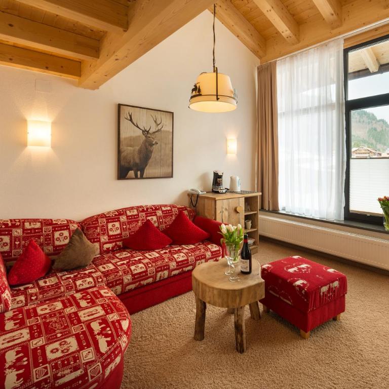 Brunnenhof Oberstdorf - Ferienwohnungen mit Hotel Service - Doppelzimmer Herzerl - 4