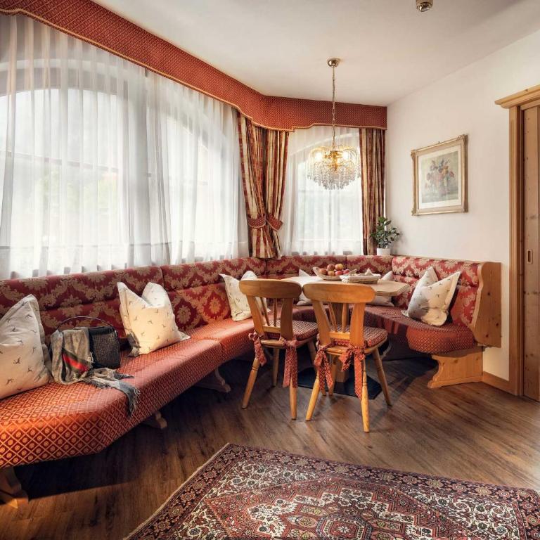 Hotel Alte Mühle 4 Stelle - Suite con bañera de hidromasaje y cama grande - 5