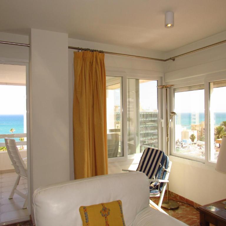 MANANTIAL - Apartamento de 2 dormitorios con terraza y vistas al mar - 4