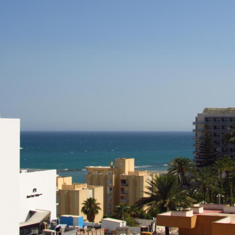 MANANTIAL - Apartamento de 2 dormitorios con terraza y vistas al mar - 20