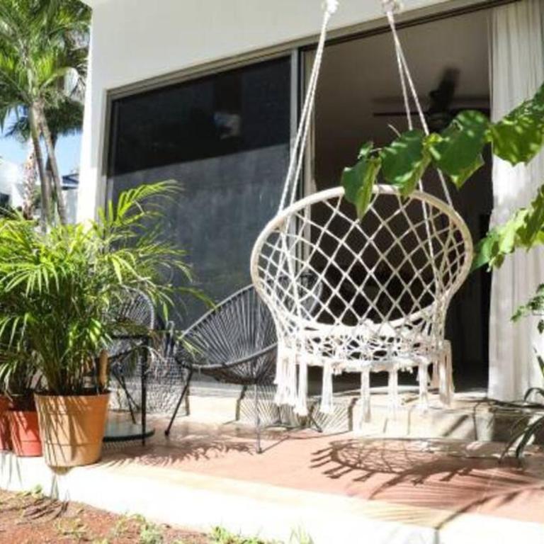 Lovely 2 Bdrm Condo in Gated Community & Pool View - Apartamento de 2 dormitorios con vistas a la piscina - 32