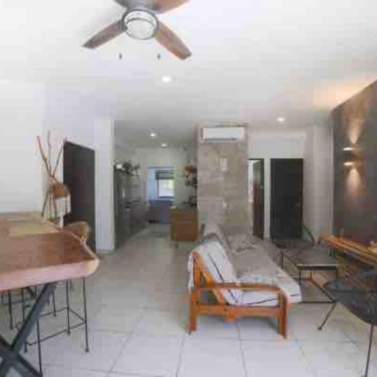 Lovely 2 Bdrm Condo in Gated Community & Pool View - Apartamento de 2 dormitorios con vistas a la piscina - 44