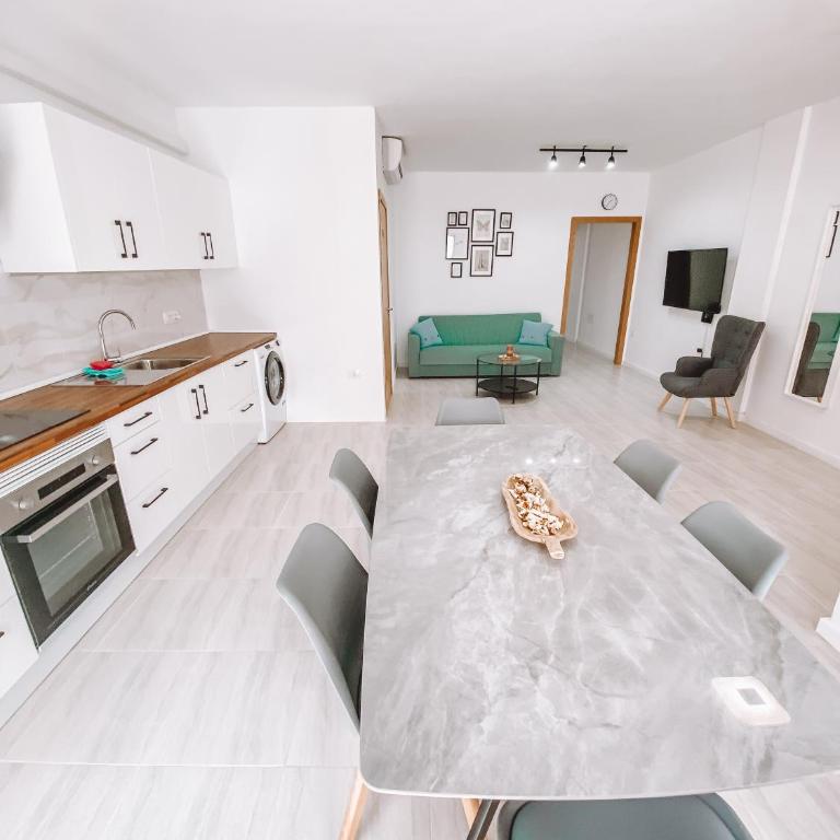 Summer Breeze Apartment - Apartamento de 2 dormitorios - 2