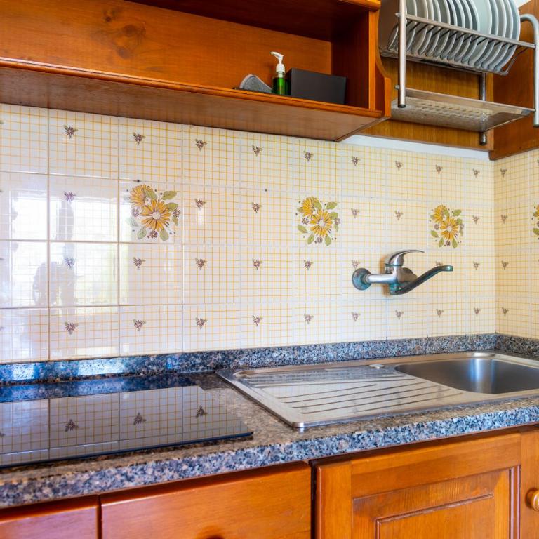 Residence Augusto - Appartamento con 2 Camere da Letto e Vista Mare - 9