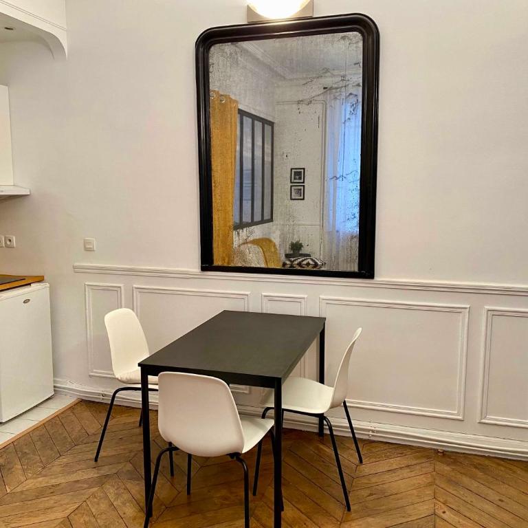 Charmant appartement Paris 8. - Appartement 1 Chambre - 8