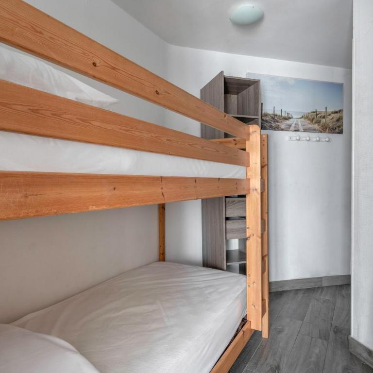 Appart avec terrasse et vue mer - 30m de la plage - Appartement - 11