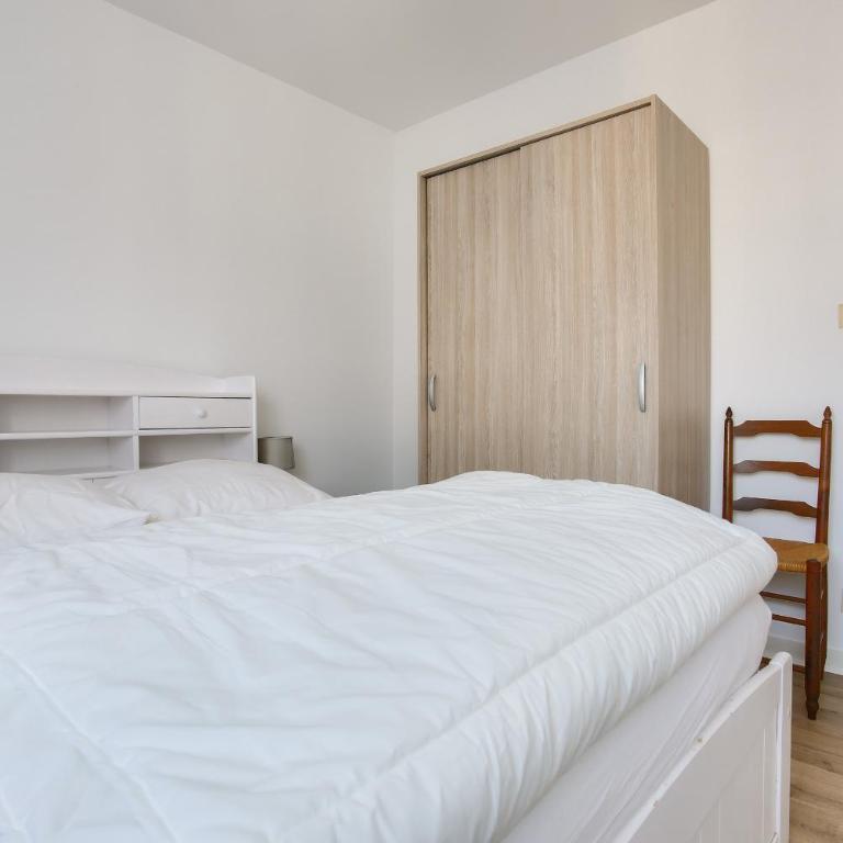 Proche du marché et de la grande plage de l'Ecluse - Apartment - 11