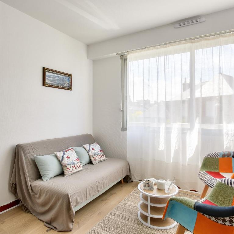 Proche du marché et de la grande plage de l'Ecluse - Apartment - 10