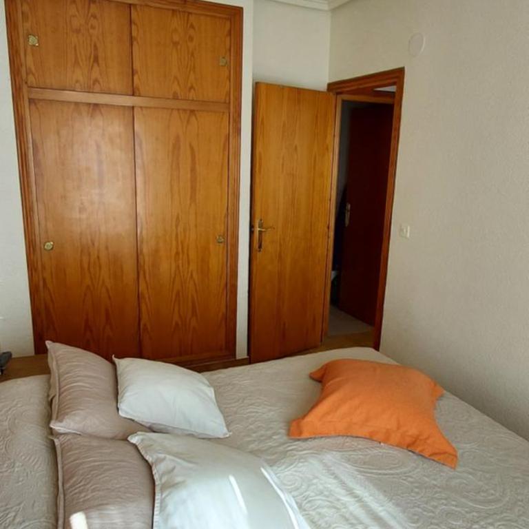 Bungalow Virgen del Pilar en Santa Pola - Apartamento de 3 dormitorios - 20