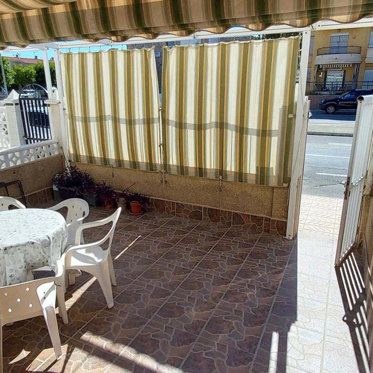 Bungalow Virgen del Pilar en Santa Pola - Apartamento de 3 dormitorios - 3