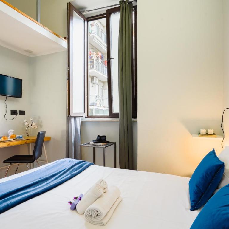 Maison Dante - Smart stays - Camera Matrimoniale - 1
