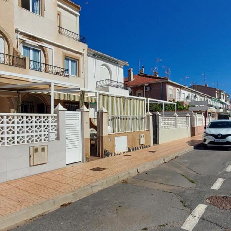 Bungalow Virgen del Pilar en Santa Pola - Apartamento de 3 dormitorios - 49