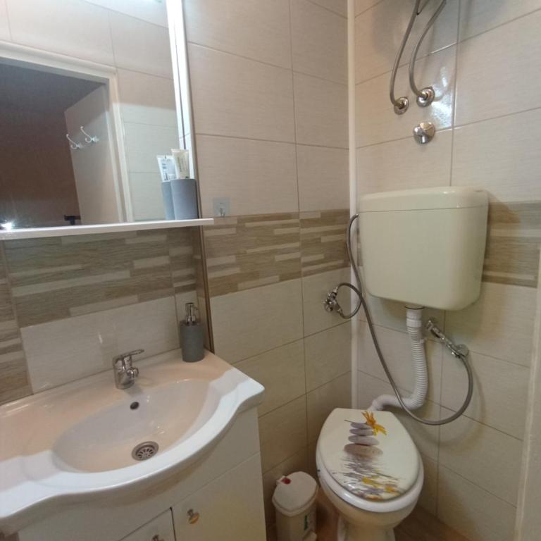Studio apartman Nejra - One-Bedroom Apartment - 18