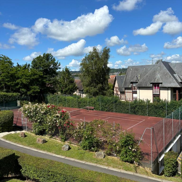 Duplex très proche de Deauville Tennis et piscine - Apartment mit 2 Schlafzimmern und Aussicht - 11