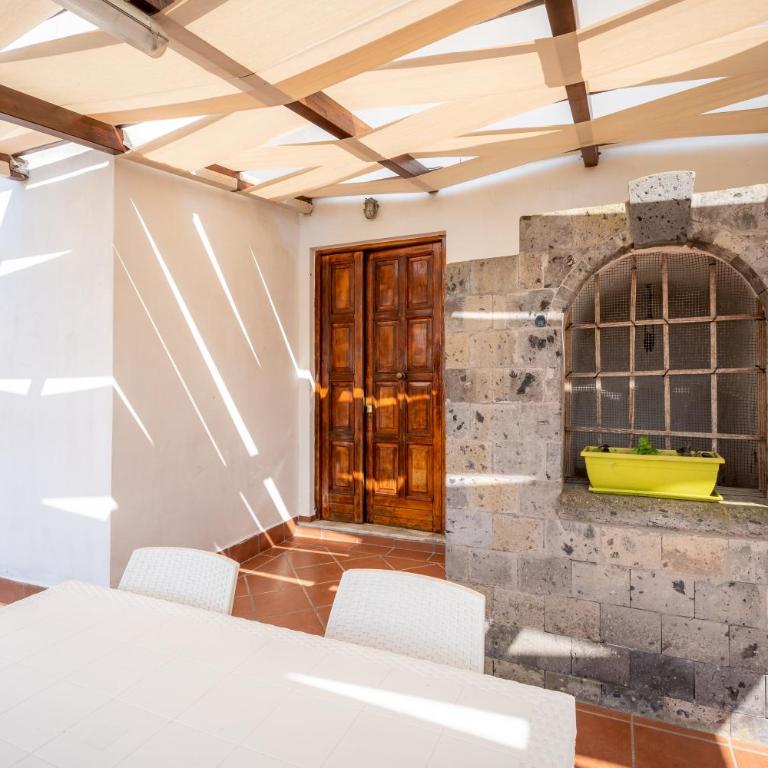 Casa De Maria - Two-Bedroom House - 16
