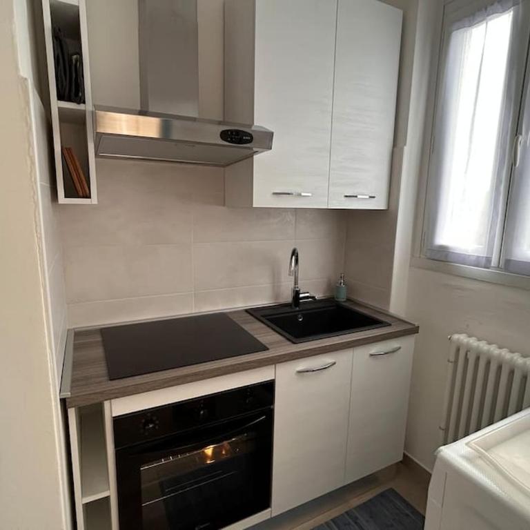 Casa Albatros tra lago e monti - Appartamento con 3 Camere da Letto e con Balcone - 12