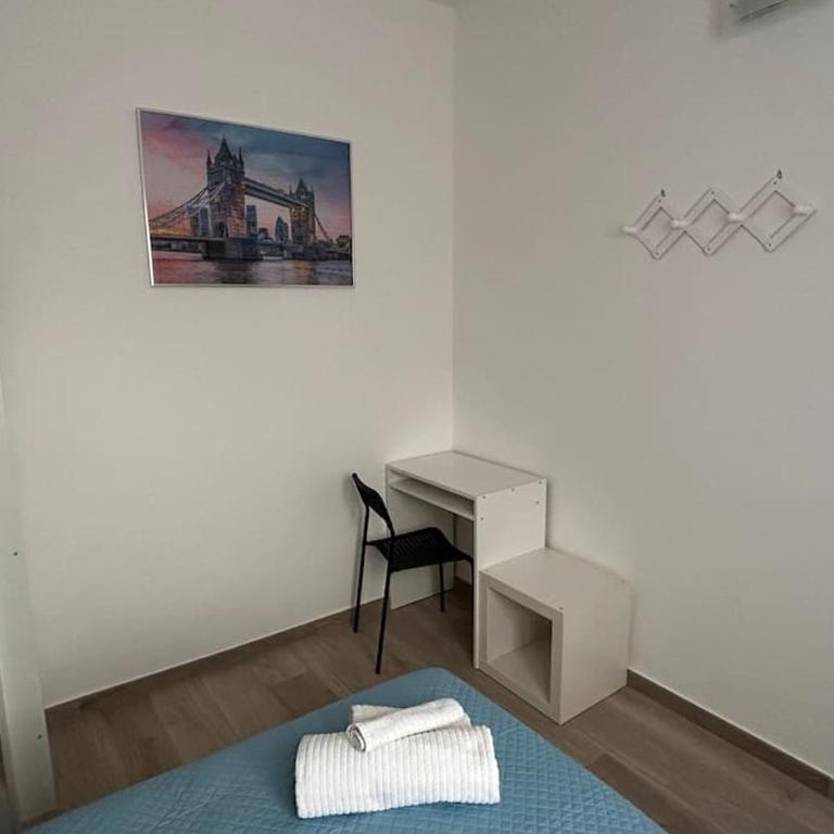 Casa Albatros tra lago e monti - Appartamento con 3 Camere da Letto e con Balcone - 20