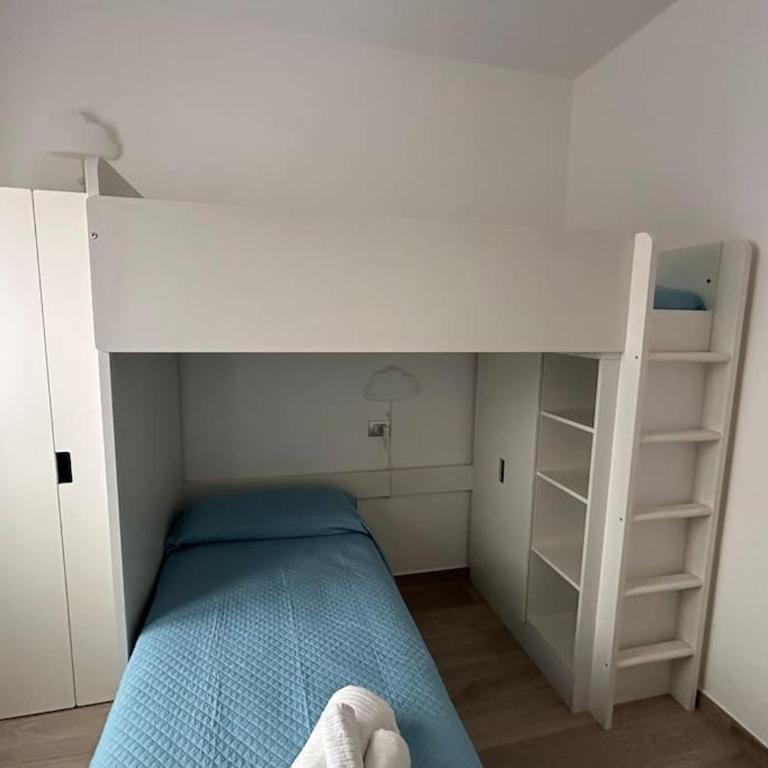 Casa Albatros tra lago e monti - Appartamento con 3 Camere da Letto e con Balcone - 28