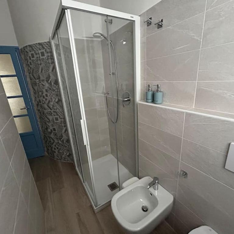 Casa Albatros tra lago e monti - Appartamento con 3 Camere da Letto e con Balcone - 38