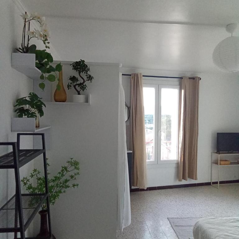 Ogooué appartement entier Lumineux 94m2 - Appartement 2 Chambres avec Vue sur la Montagne - 38