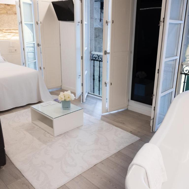 Hotel Montes - Junior Suite - 6
