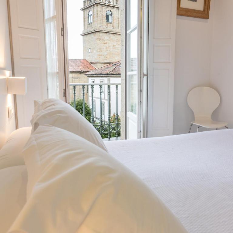 Hotel Montes - Junior Suite with Garden View - 12