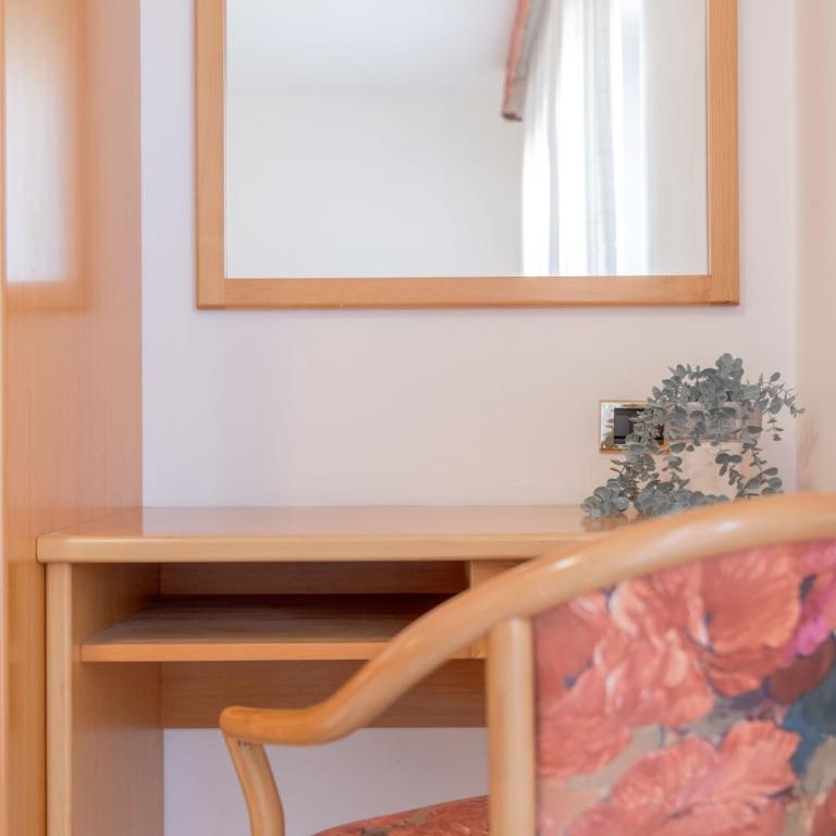 Comano Vacanze Appartamenti - Apartment mit Balkon - 7