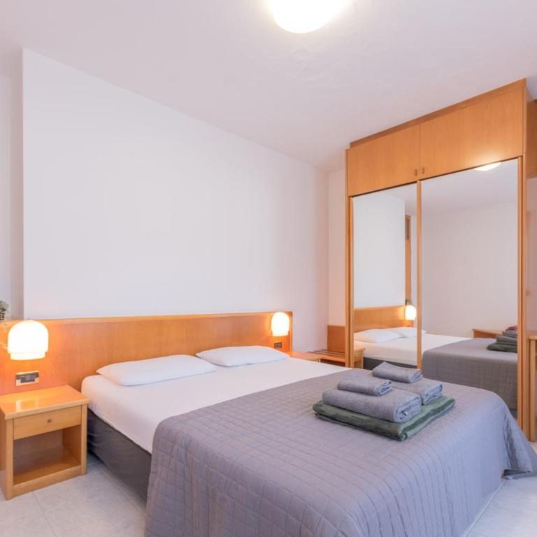 Comano Vacanze Appartamenti - Apartment mit Balkon - 8