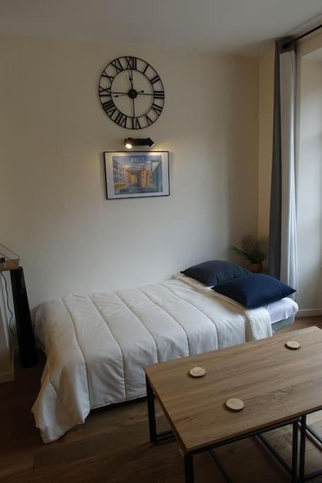 Cabana & Le Cocon Annecy Centre - Proche Gare et Lac - One-Bedroom Apartment - 7