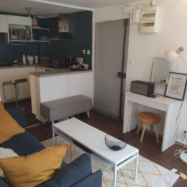 Charming apartment 40 m2, 10th - Appartement 2 Chambres - 10