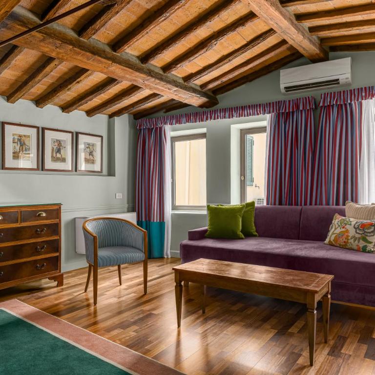 Room Mate Collection Isabella, Florence - Junior Suite - 1