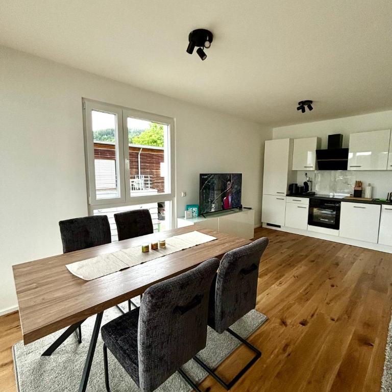 Lakeside Family Apartment - Pörtschach - Apartment mit 1 Schlafzimmer - 10