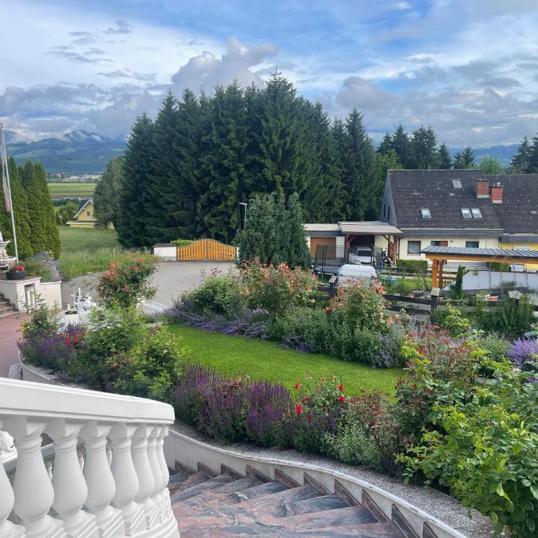 Apartments in elegant Villa am Red Bull Ring in Spielberg - Villa 1 Chambre - 3
