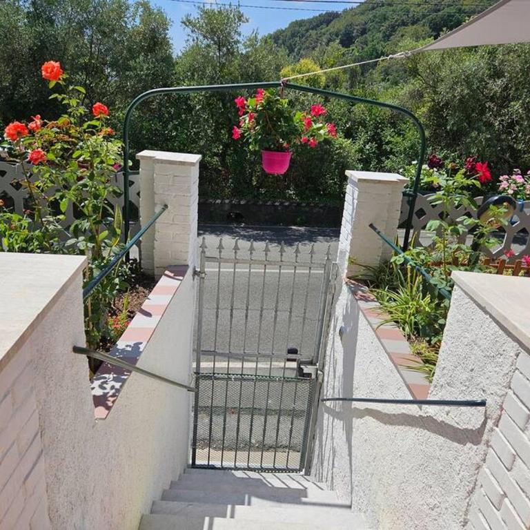 Casa Arcobaleno - giardino e parcheggio gratuito - Casa con 2 Camere da Letto - 34