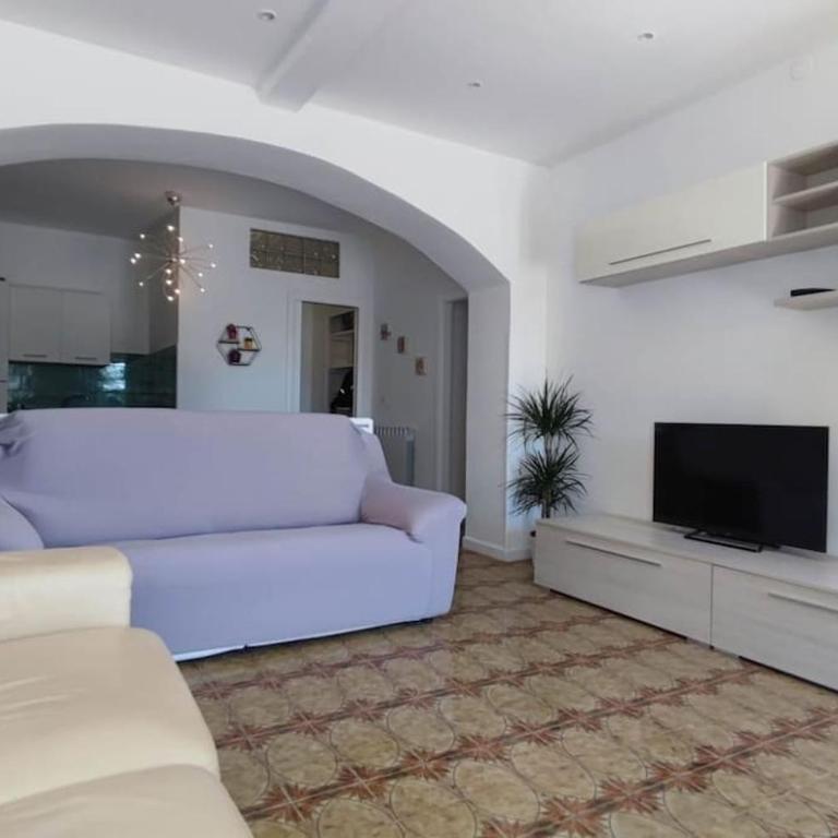 Casa Arcobaleno - giardino e parcheggio gratuito - Casa con 2 Camere da Letto - 38