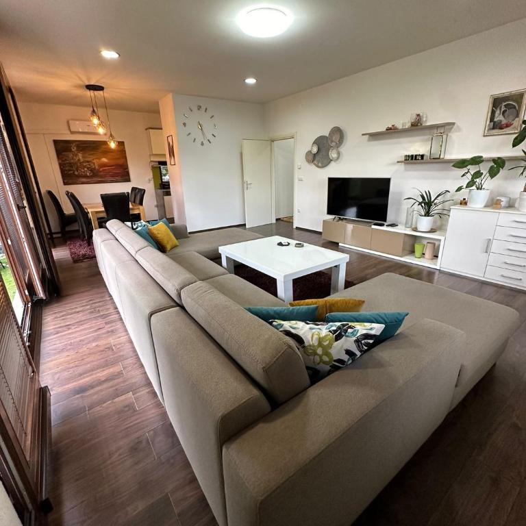 Casa Lila - Three-Bedroom Villa - 3