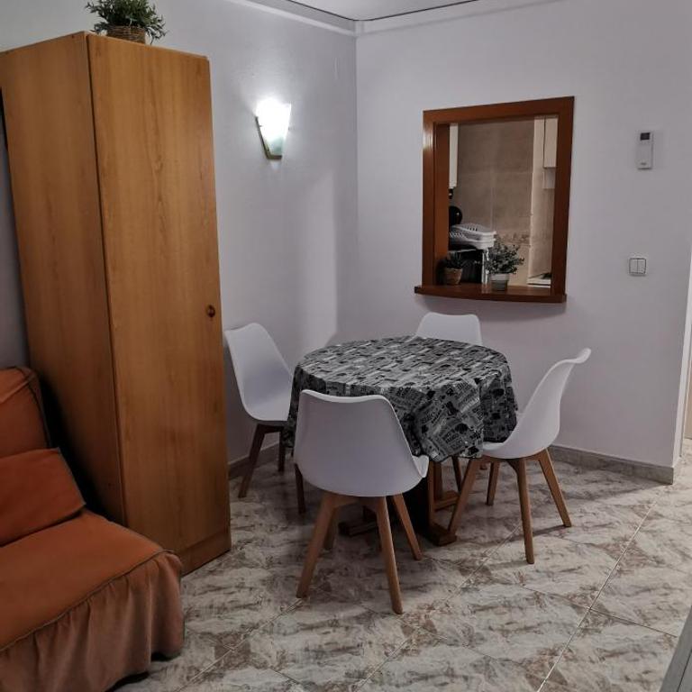 Hostal Santa Clara - One-Bedroom Apartment with Sea View - 8