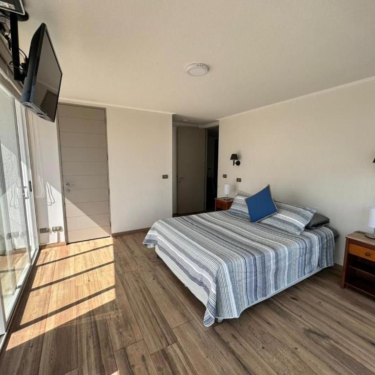 Departamento Amoblado en Península Iquique - Two-Bedroom Apartment - 4