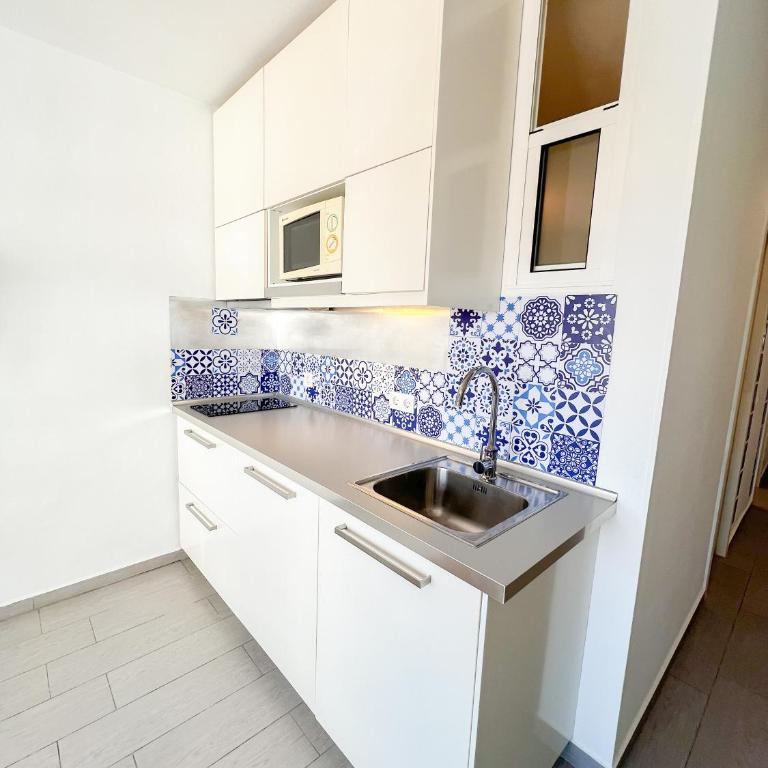 Elegant 1BDR Bright Flat with Pool - Apartamento de 1 dormitorio - 9