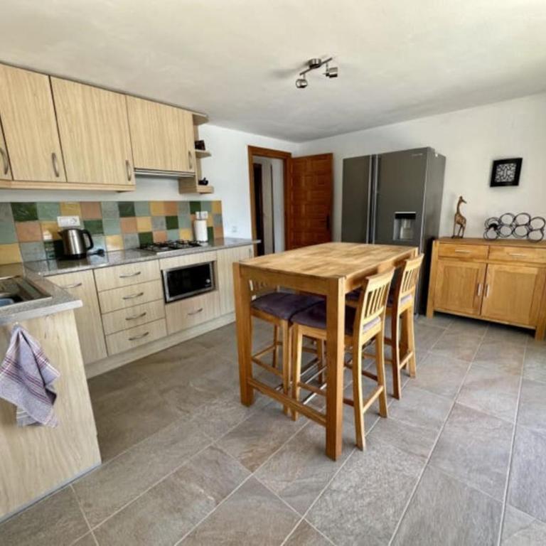 Casa Dega- Large three bedroom villa in Moraira - Villa de 3 dormitorios - 4