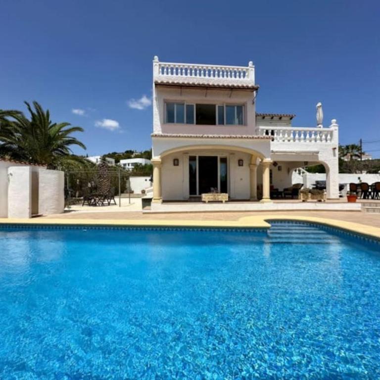 Casa Dega- Large three bedroom villa in Moraira - Villa de 3 dormitorios - 15