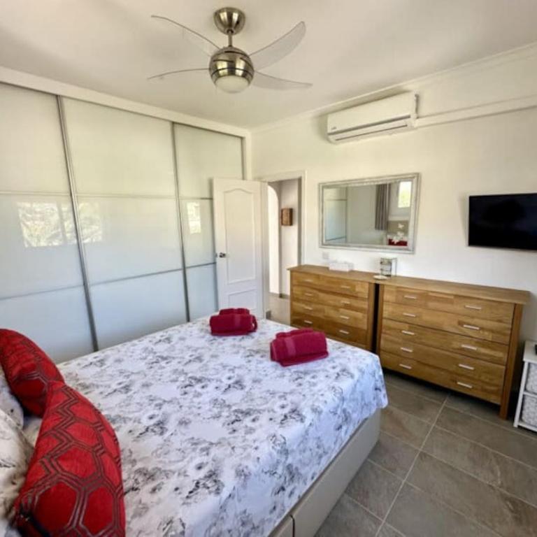 Casa Dega- Large three bedroom villa in Moraira - Villa de 3 dormitorios - 17