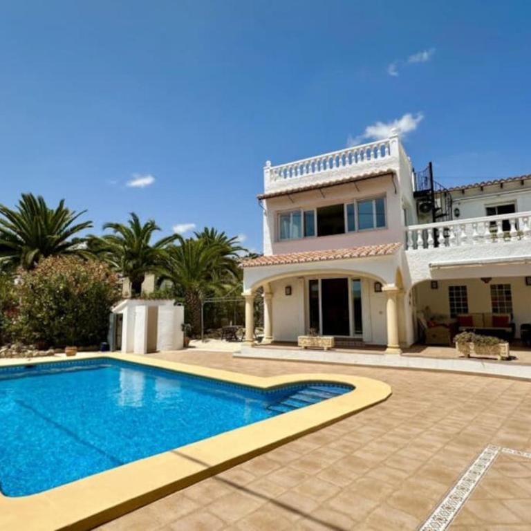 Casa Dega- Large three bedroom villa in Moraira - Villa de 3 dormitorios - 22