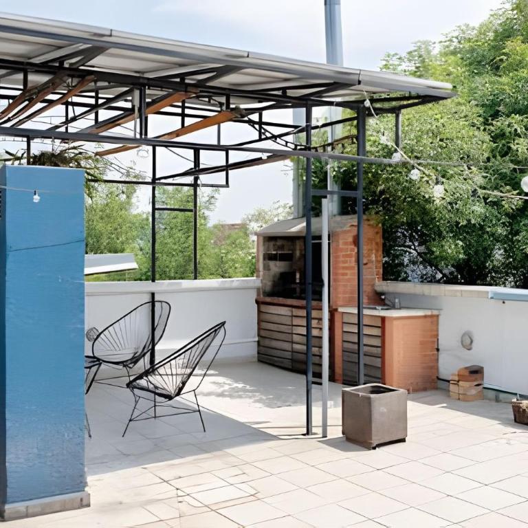 Walk Everywhere in Roma Norte: 3 BR, Balconies - Three-Bedroom Apartment - 4