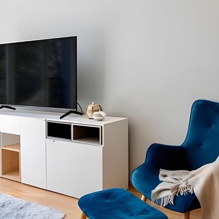 Walk Everywhere in Roma Norte: 3 BR, Balconies - Three-Bedroom Apartment - 6